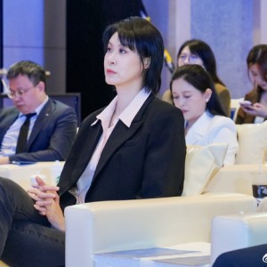 爱游戏体育app-中国女排44岁奥运冠军近照曝光，英姿飒爽，好感姚明被拒至今单身|赵蕊蕊|蕊蕊|副攻|雅典奥运会|奥运会_新浪体育_新浪新闻